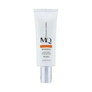 ضدآفتاب پوست چرب ام کیو بی رنگ اصل