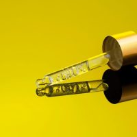 رتینوئید یا رتینول؟